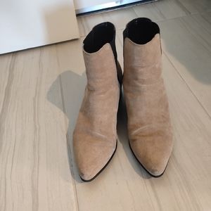 Urban outfitters suede tan boots